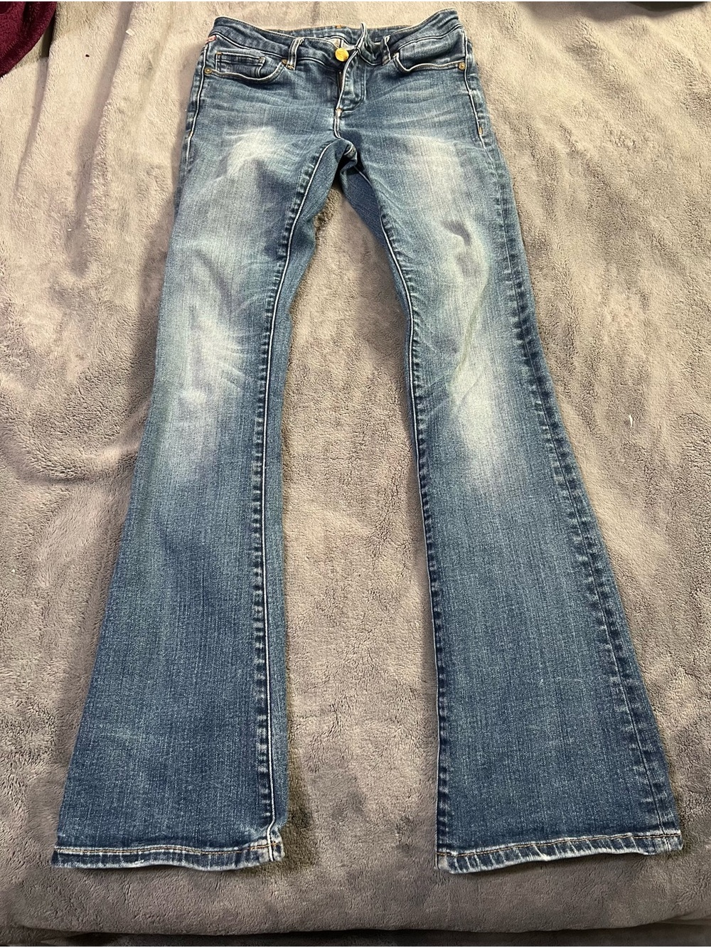 Women's Light Blue Flare Jeans - Faded Mid Wash
